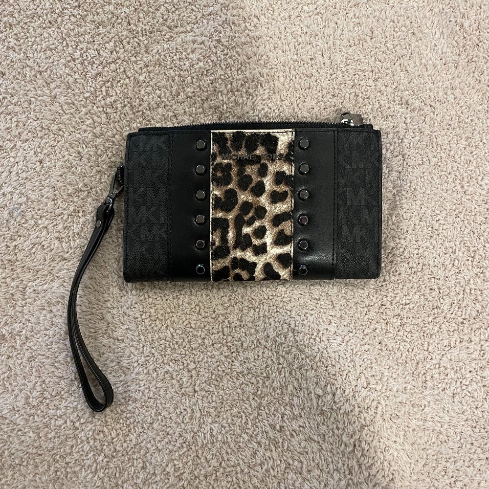 Michael Kors Cheetah Wristlet